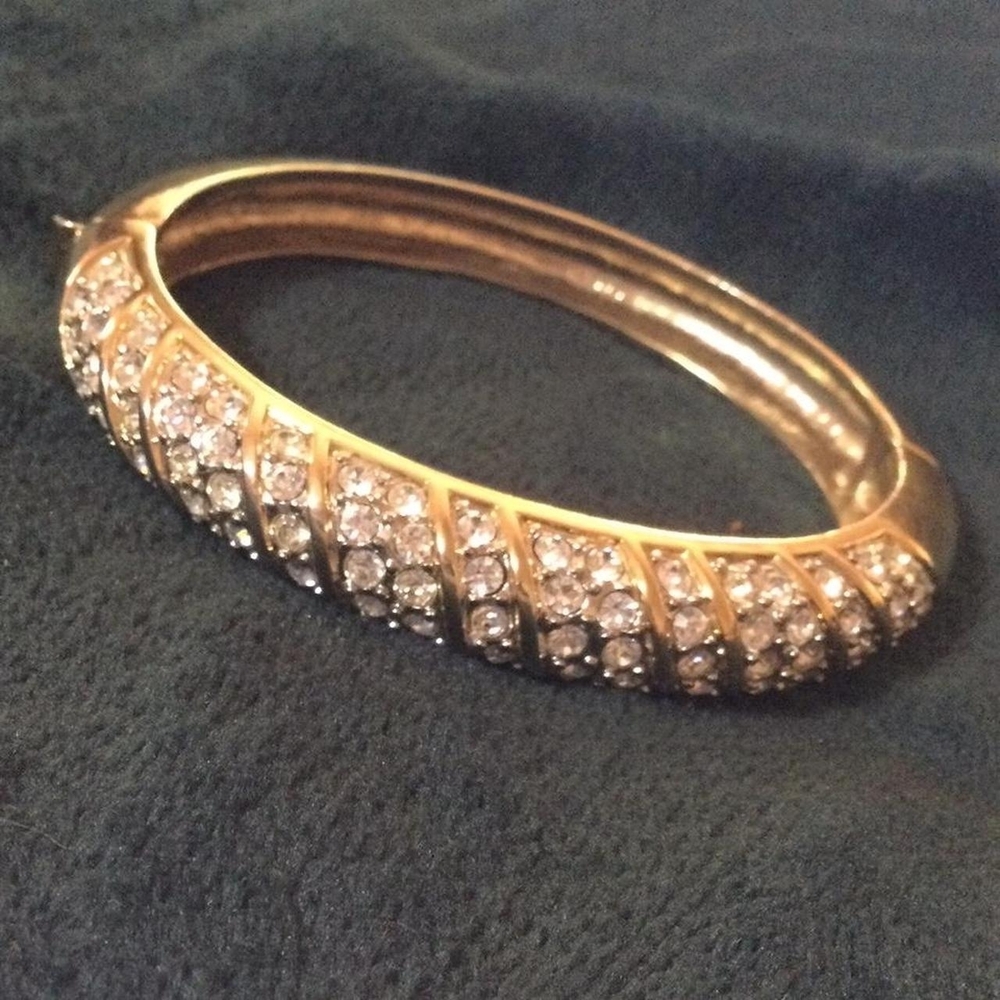 Rhinestone Hinged Bangle Bracelet